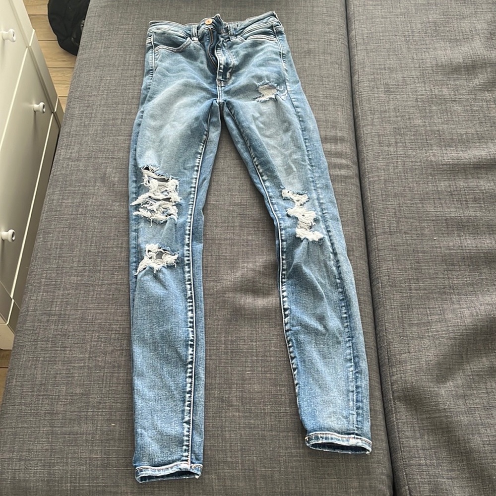 American Eagle skinny jeans